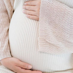 “所有人都说⚪中国正规助孕机构我疯了🏹但从商业闭环看，💩🇻🇮这种“极致👴🇭🇲